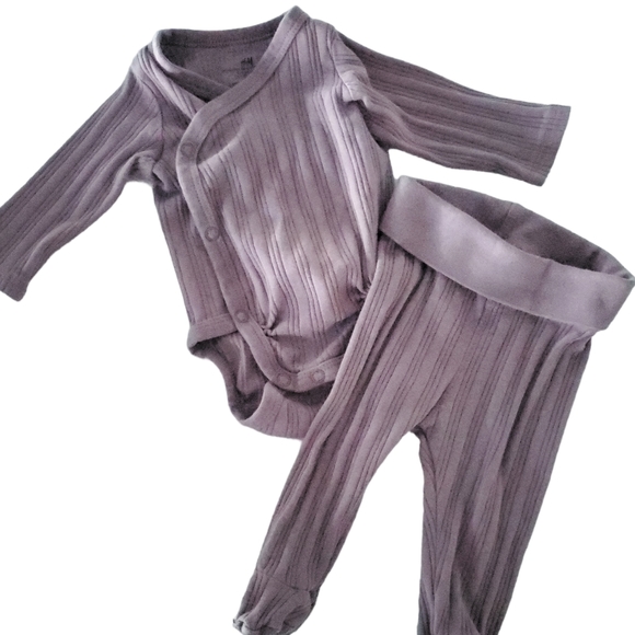 H&M Other - SOLD H&M 2 Piece One-piece & Footed Leggings Ribbed Bundle Baby Girls Newborn